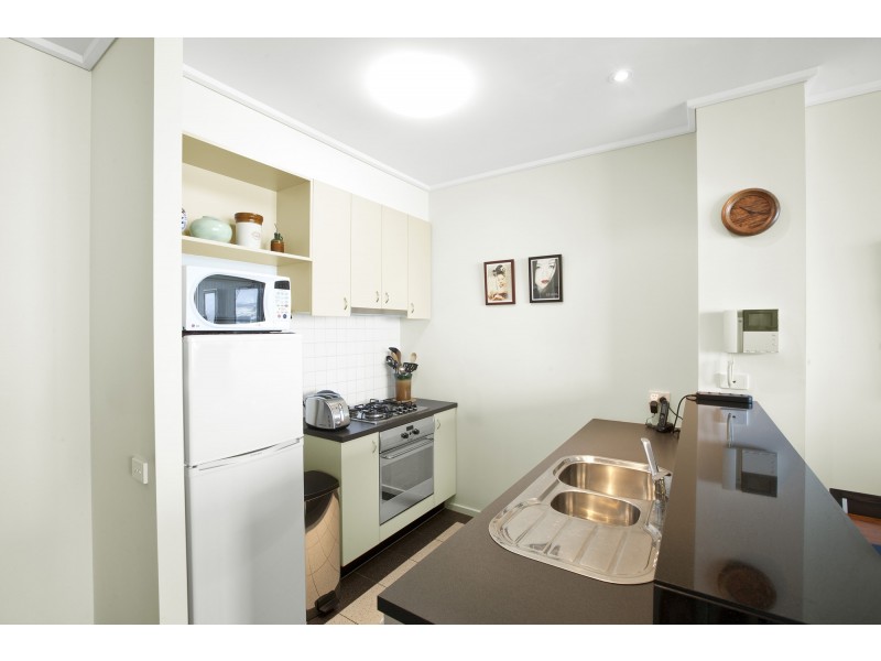 117/83 Whiteman Street, Southbank VIC 3006