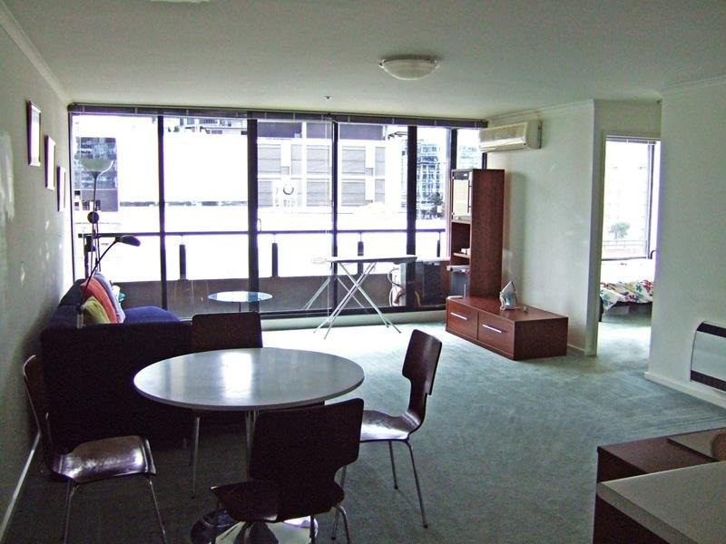 REF 20188/38 Kavanagh Street, Southbank VIC 3006