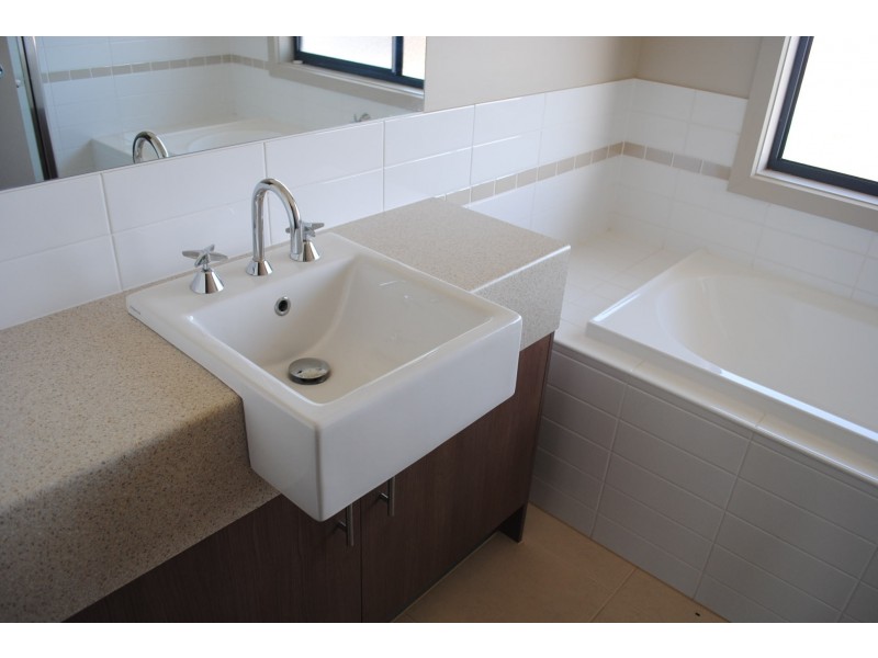 51 Windorah Drive, Point Cook VIC 3030