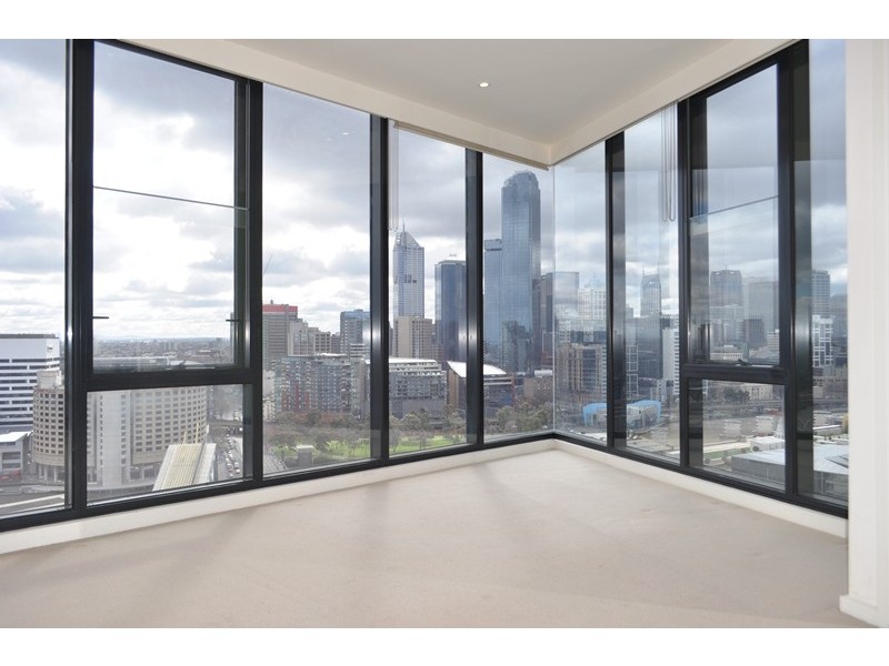 REF 20190/63 Whiteman Street, Southbank VIC 3006