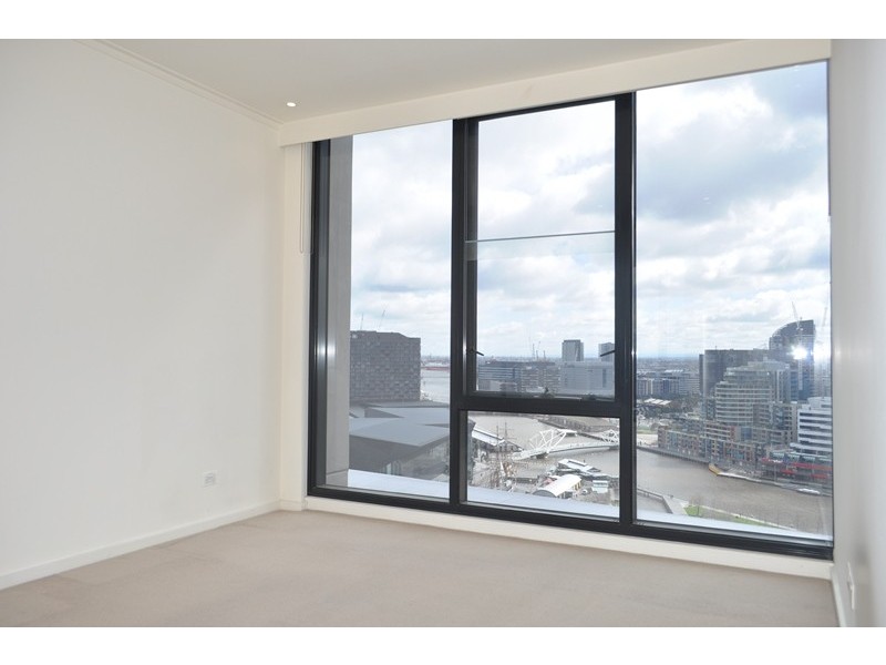 REF 20190/63 Whiteman Street, Southbank VIC 3006