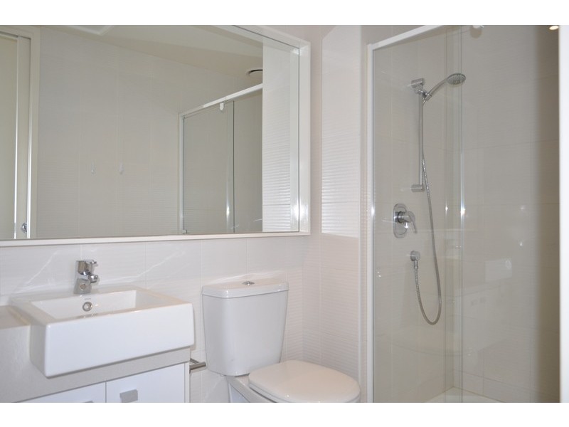 REF 20190/63 Whiteman Street, Southbank VIC 3006