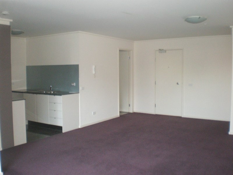 REF 20193/104 Kavanagh Street, Southbank VIC 3006