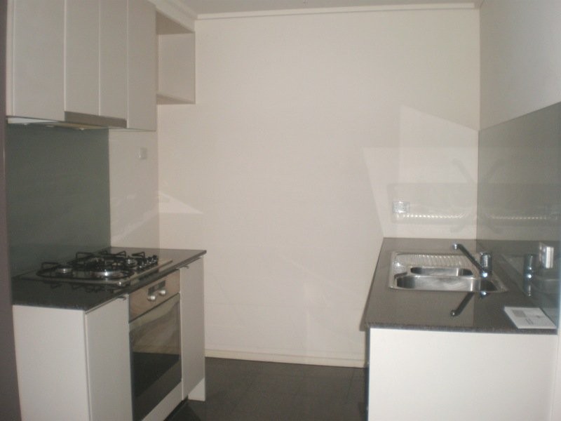 REF 20193/104 Kavanagh Street, Southbank VIC 3006