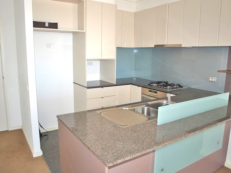 REF 20194/183 City Road, Southbank VIC 3006