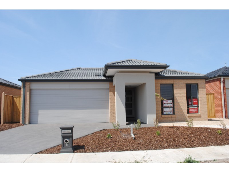 3 Casino Parade, Point Cook VIC 3030