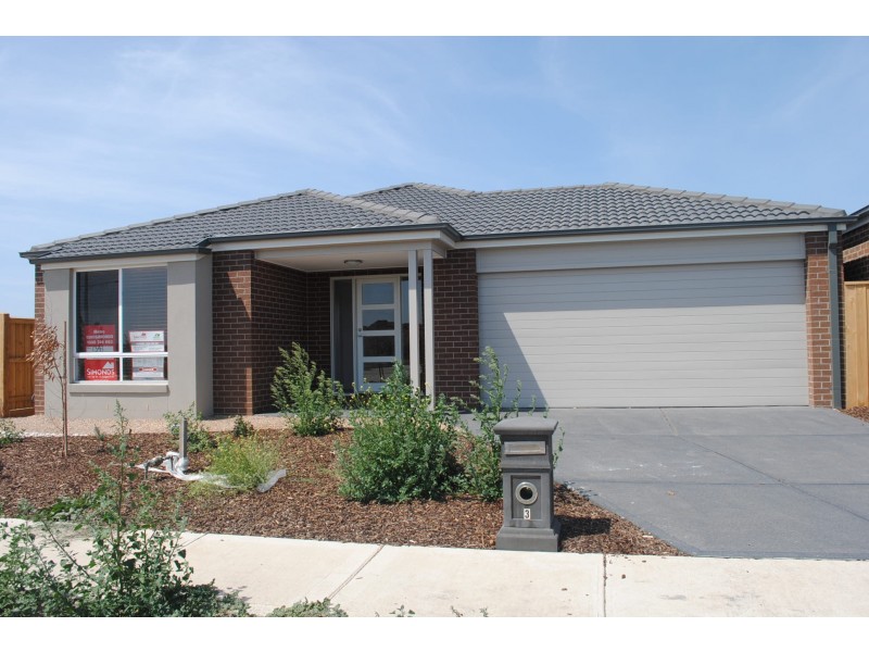 3 Warunda Parade, Point Cook VIC 3030