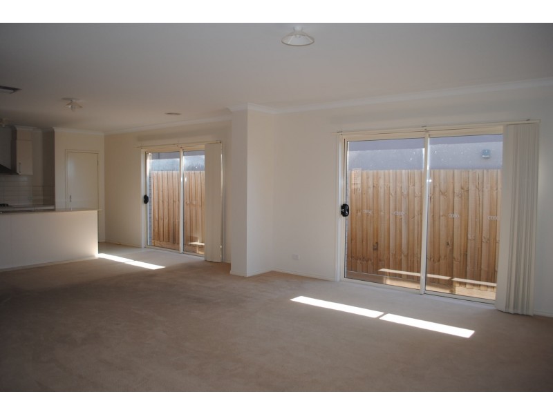 379 Boardwalk Boulevard, Point Cook VIC 3030