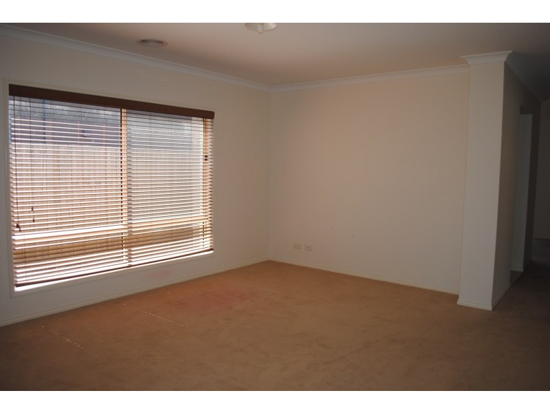 379 Boardwalk Boulevard, Point Cook VIC 3030