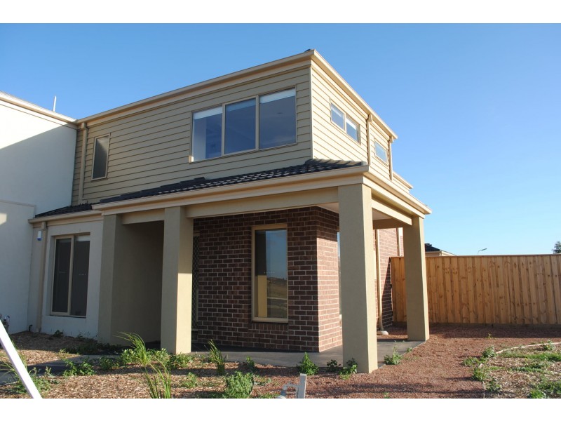 5 Capital Way, Point Cook VIC 3030