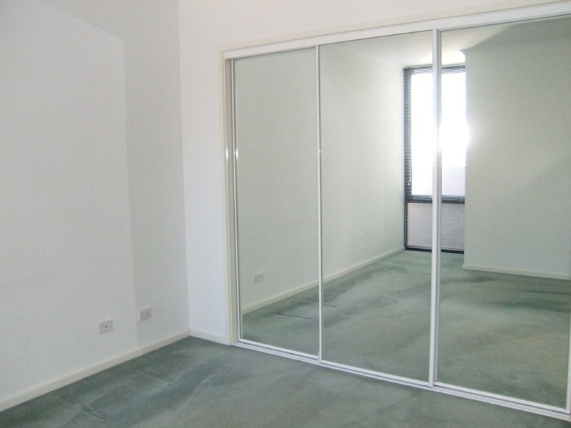 REF 20201/148 Wells Street, South Melbourne VIC 3205