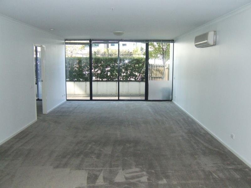 REF 20204/148 Wells Street, South Melbourne VIC 3205