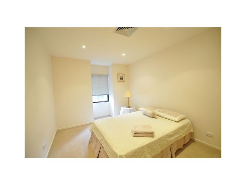 26/1 Riverside Quay, Southbank VIC 3006
