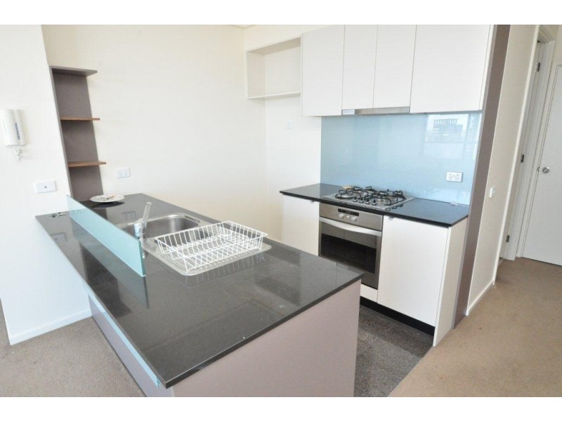 REF 20215/100 Kavanagh Street, Southbank VIC 3006