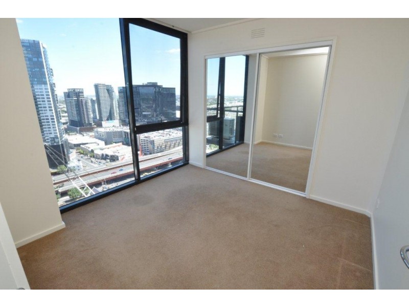 REF 20215/100 Kavanagh Street, Southbank VIC 3006