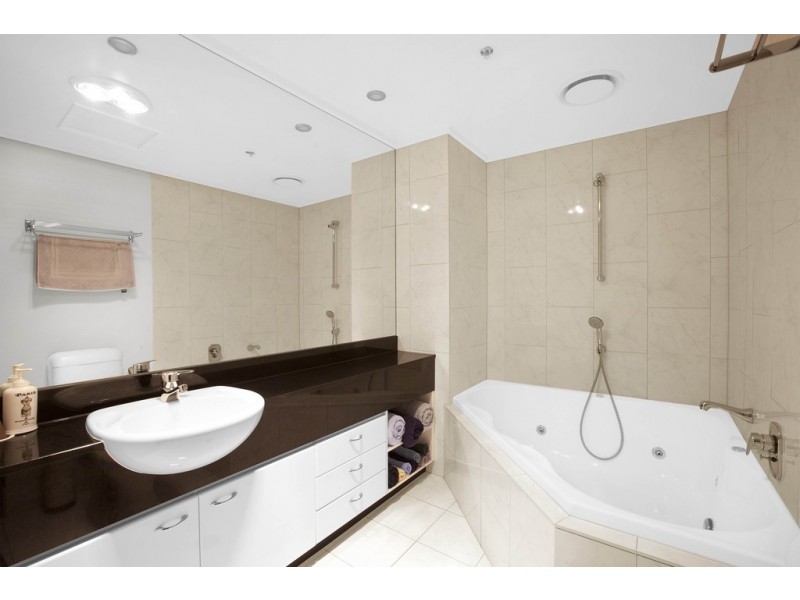 902/668 Bourke Street, Melbourne VIC 3000