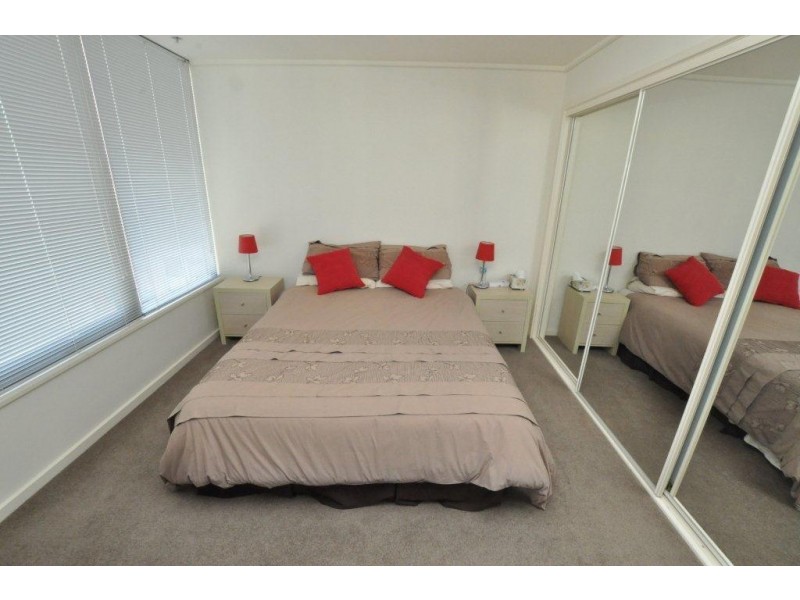 REF 20218/668 Bourke Street, Melbourne VIC 3000