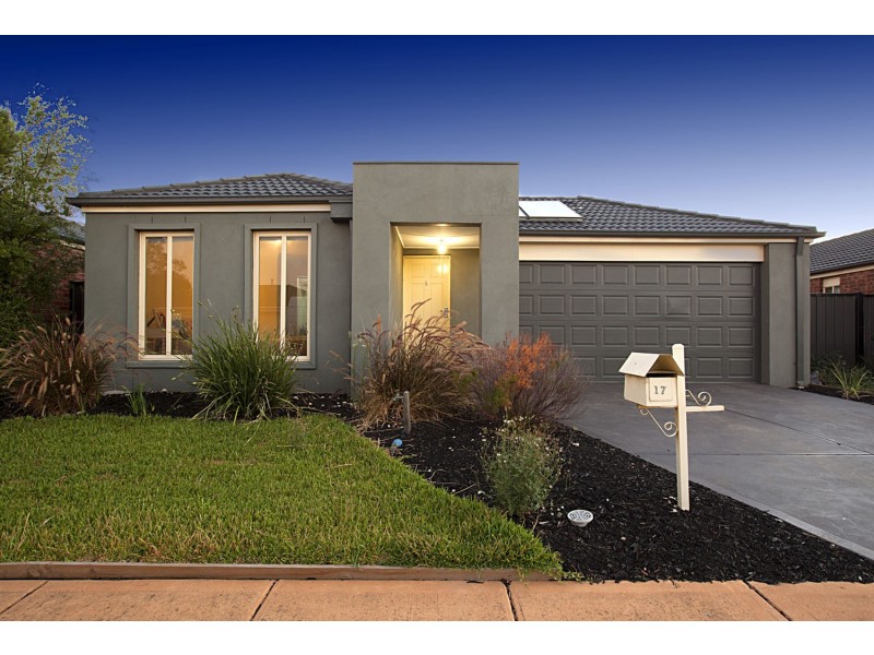 17 Dexter Grove, Point Cook VIC 3030