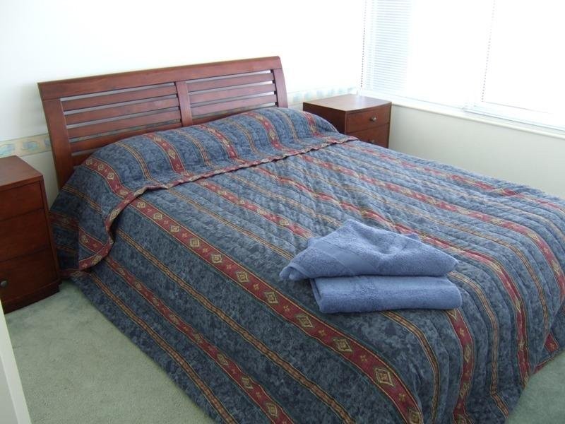 REF 20228/79 Whiteman Street, Southbank VIC 3006