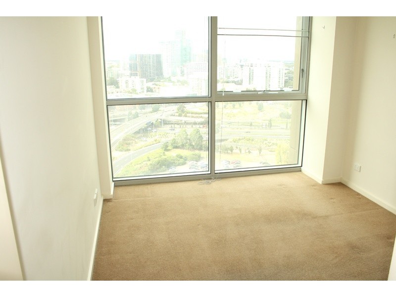REF 20233/88 Kavanagh Street, Southbank VIC 3006