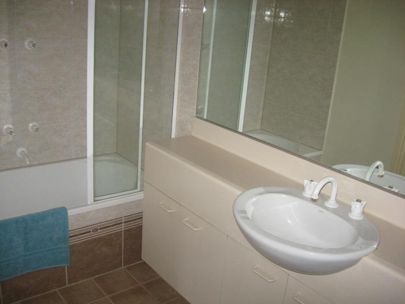 REF 20240/83 Queensbridge Street, Southbank VIC 3006