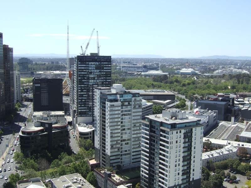 REF 20246/180 City Road, Southbank VIC 3006