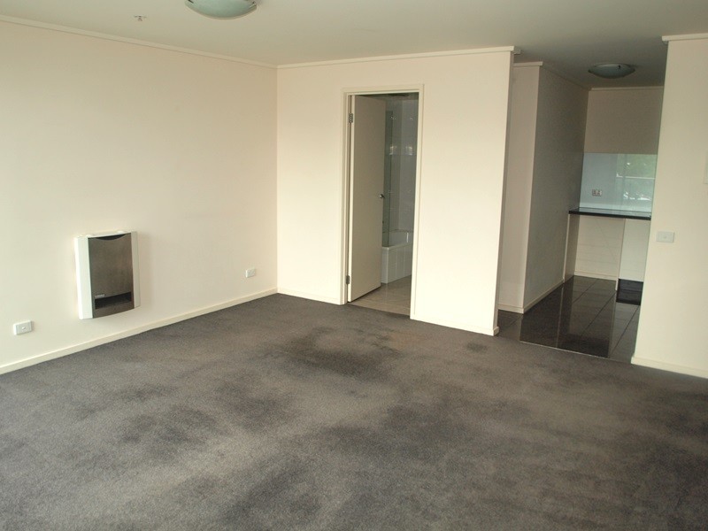 REF 20249/100 Kavanagh Street, Southbank VIC 3006