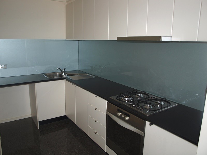 REF 20249/100 Kavanagh Street, Southbank VIC 3006