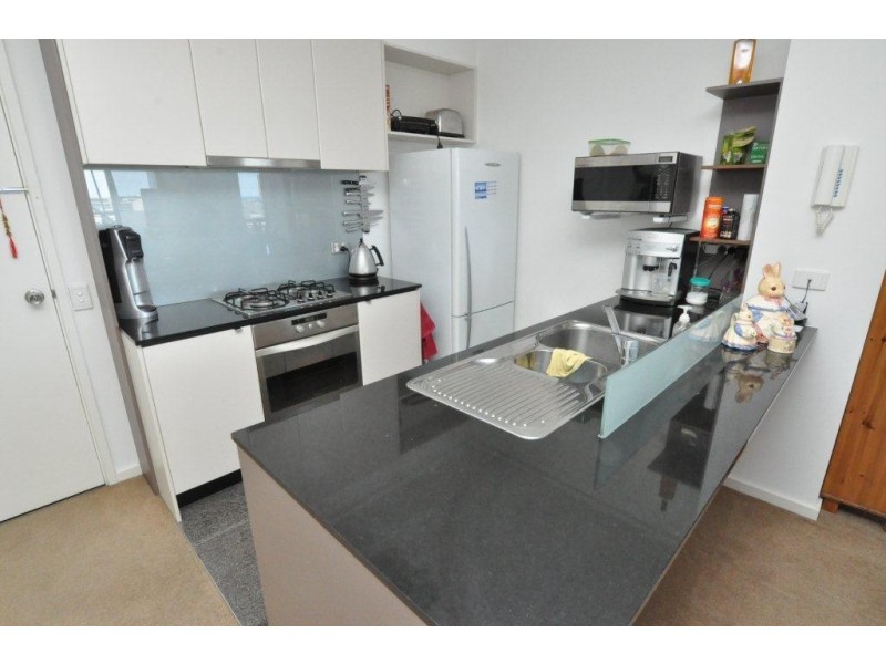 REF 20258/83 City Road, Southbank VIC 3006