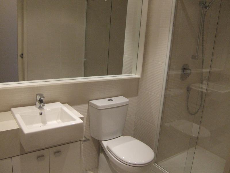 REF 20265/63 Whiteman Street, Southbank VIC 3006