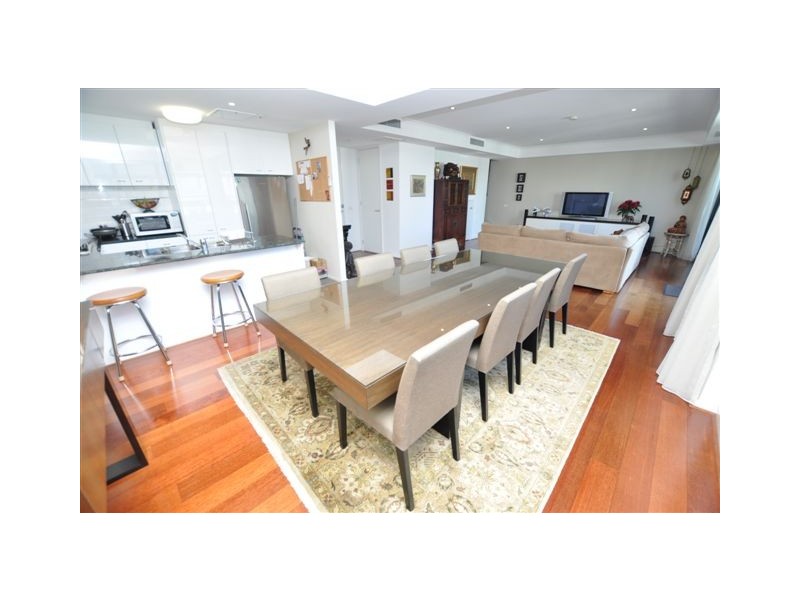 REF 20266/69 Dorcas Street, South Melbourne VIC 3205