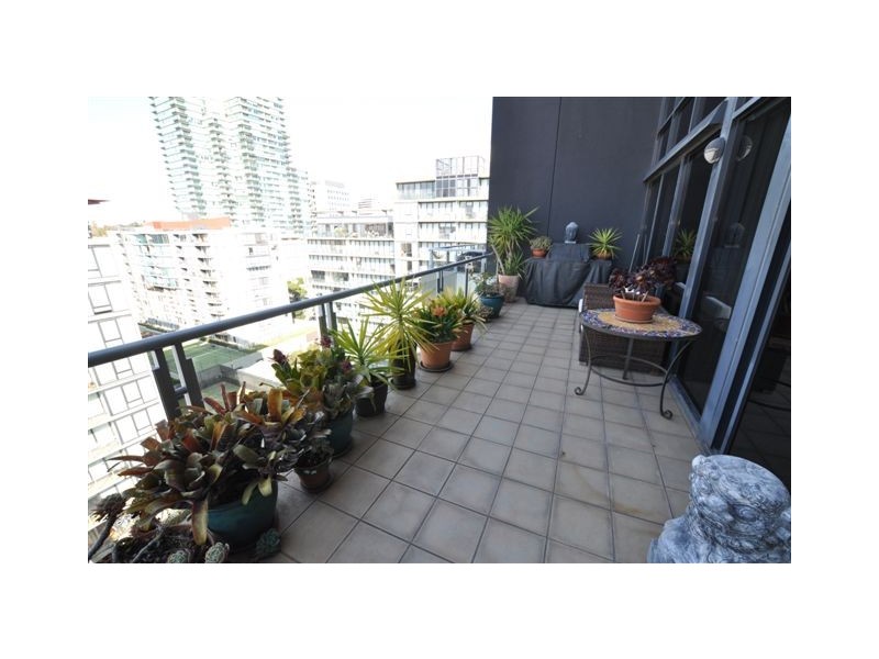 REF 20266/69 Dorcas Street, South Melbourne VIC 3205