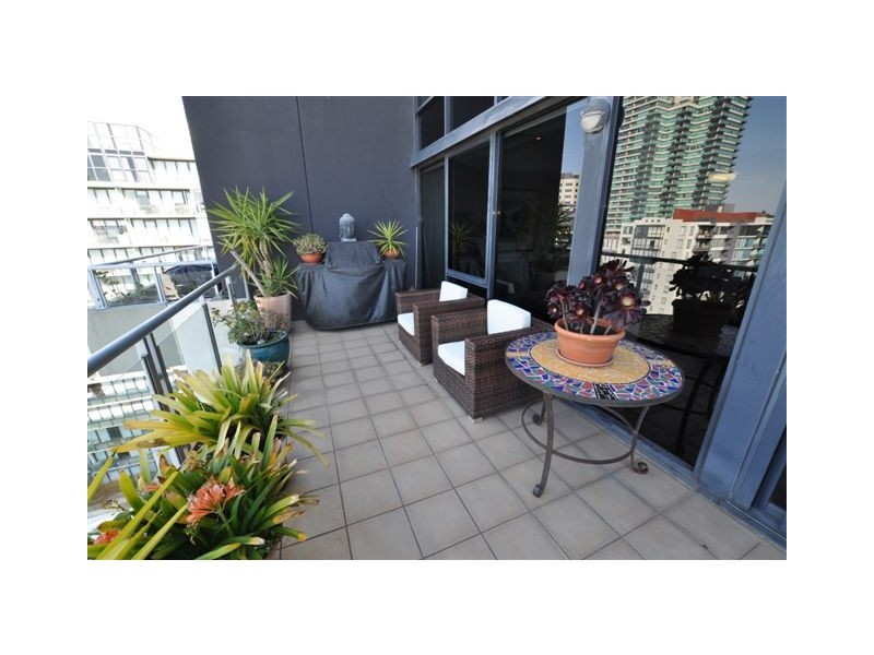 REF 20266/69 Dorcas Street, South Melbourne VIC 3205