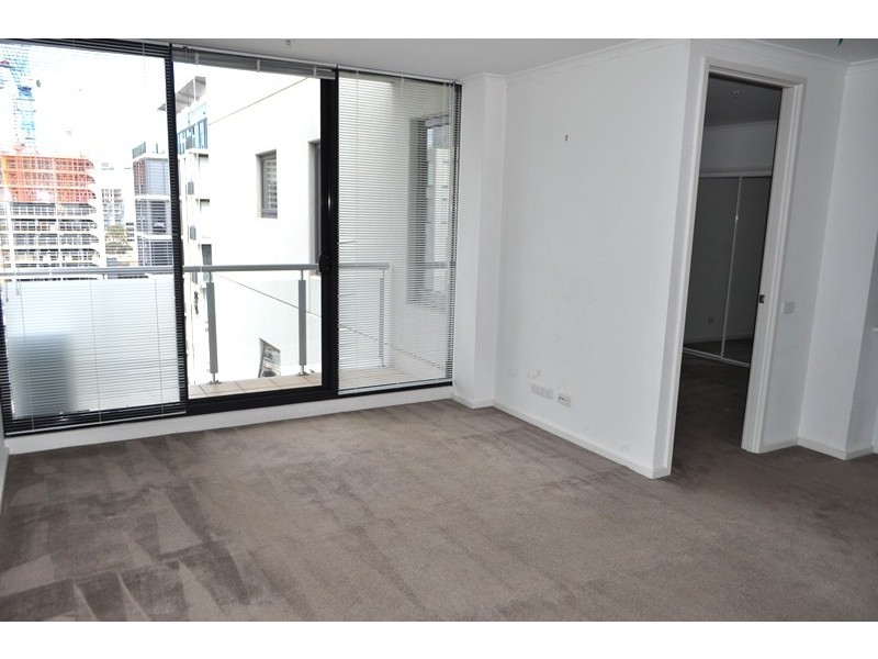 REF 20275/63 Dorcas Street, South Melbourne VIC 3205