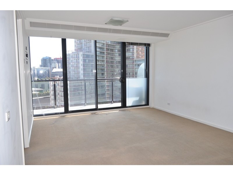 REF 20285/183 City Road, Southbank VIC 3006