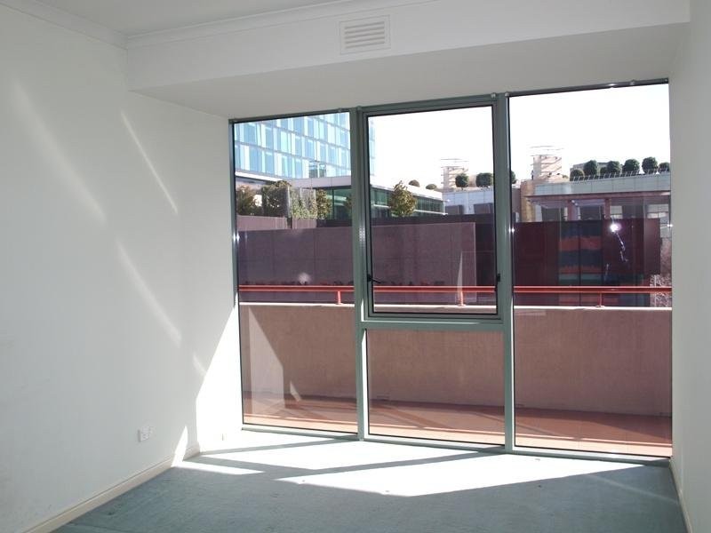 REF 20291/83 Queensbridge Street, Southbank VIC 3006