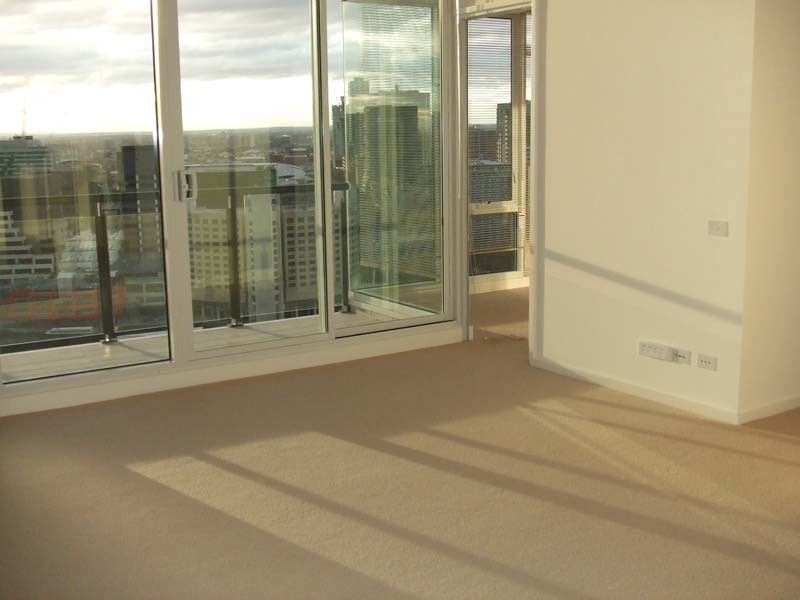 REF 20295/63 Whiteman Street, Southbank VIC 3006