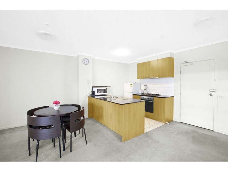 49/79 Whiteman Street, Southbank VIC 3006