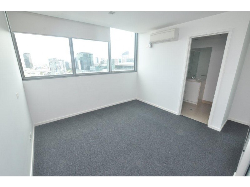 1708/8 Downie Street, Melbourne VIC 3000