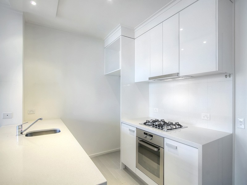 2208/63 Whiteman Street, Southbank VIC 3006