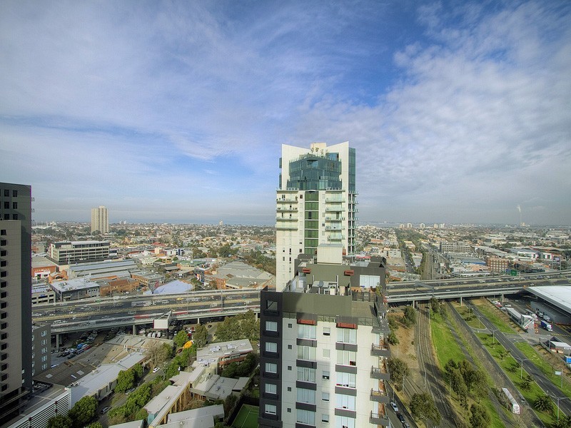 2208/63 Whiteman Street, Southbank VIC 3006