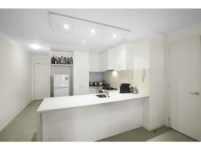 801/63 Whiteman Street, Southbank VIC 3006