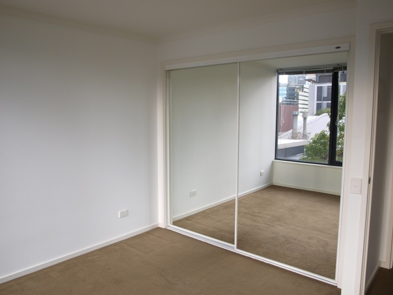 REF 20322/38 Kavanagh Street, Southbank VIC 3006