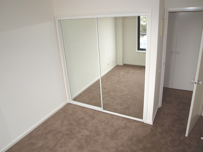 REF 20326/148 Wells Street, South Melbourne VIC 3205