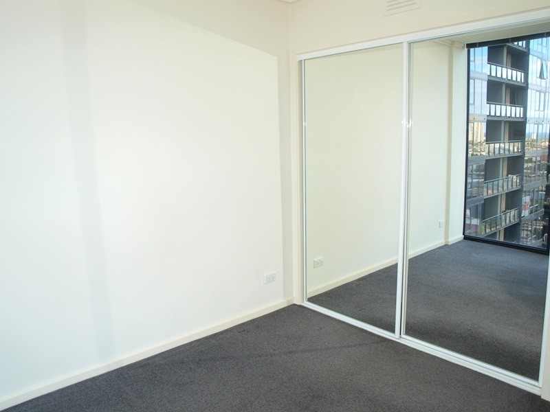 REF 20342/88 Kavanagh Street, Southbank VIC 3006