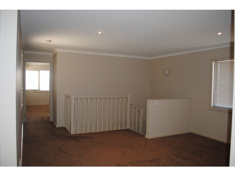 50 Cooinda Way, Point Cook VIC 3030