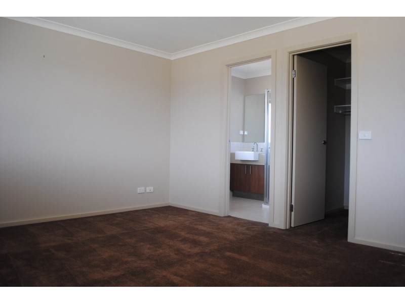 50 Cooinda Way, Point Cook VIC 3030