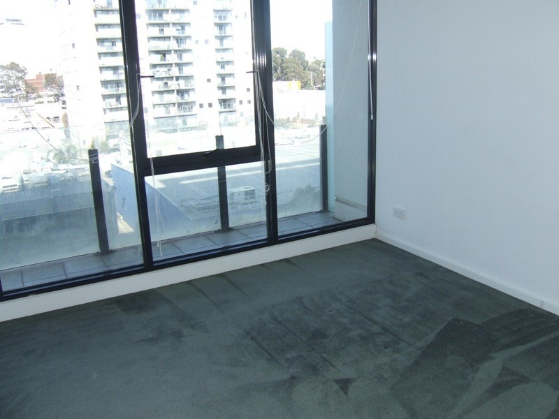REF 1181/38 Bank Street, South Melbourne VIC 3205