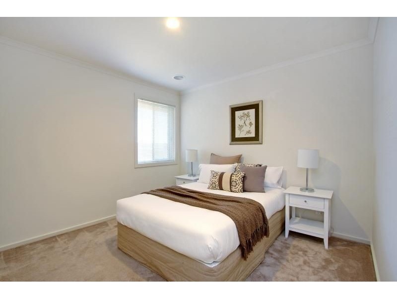 33 Windmill Parade, Mount Martha VIC 3934