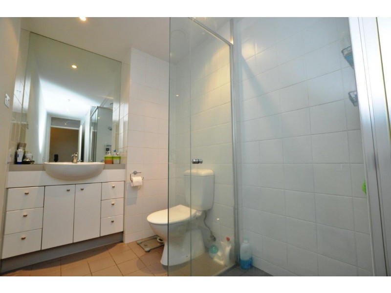 615/422 Collins Street, Melbourne VIC 3000